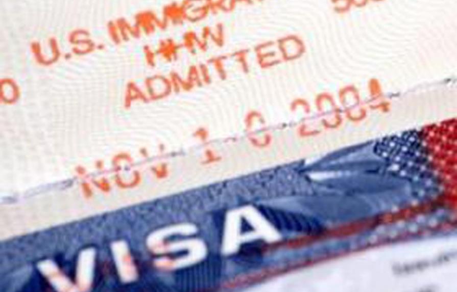 Inquietud en EEUU por exenciones de visas a europeos tras atentados de París
