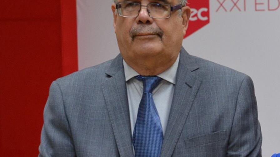 Cassá dice corrupción “lo atraviesa todo”
Roberto Cassá: Corrupción es “una desgracia que lo atraviesa todo” Cassá dice corrupción “lo atraviesa todo”
Roberto Cassá: Corrupción es “una desgracia que lo atraviesa todo”