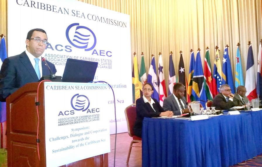 Canciller Navarro aboga por preservación del mar Caribe