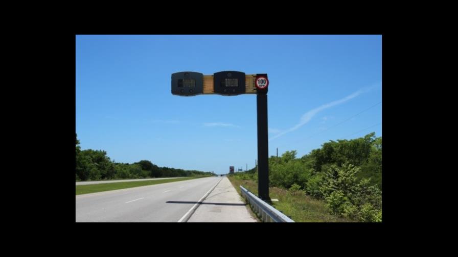 Medidores de velocidad instalados en el Este siguen apagados