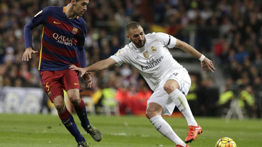 Polémica en Francia por el escupitajo de Benzema tras la Marsellesa
