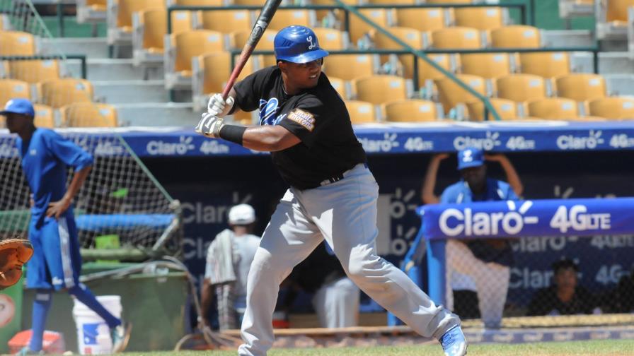 El Licey domina a los Gigantes y se mantiene firme en el primer lugar
