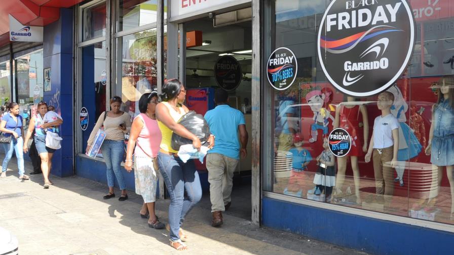 Comercios de República Dominicana se desbordan con ofertas por el Black Friday Comercios de República Dominicana se desbordan con ofertas por el Black Friday