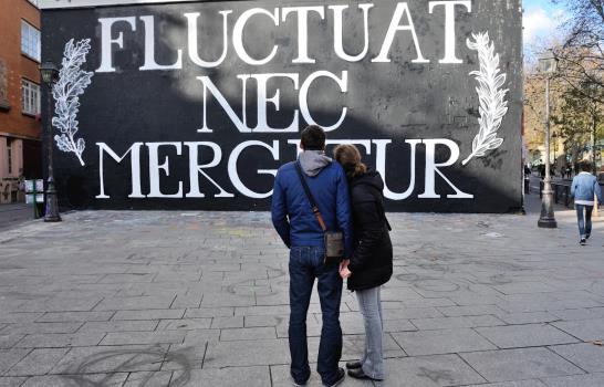Artistas muestran la resistencia de París