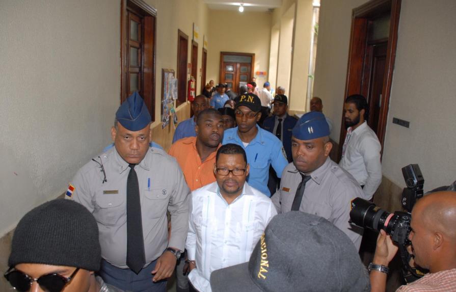 Juez dicta un año de prisión preventiva contra el presidente de Unatrafin 