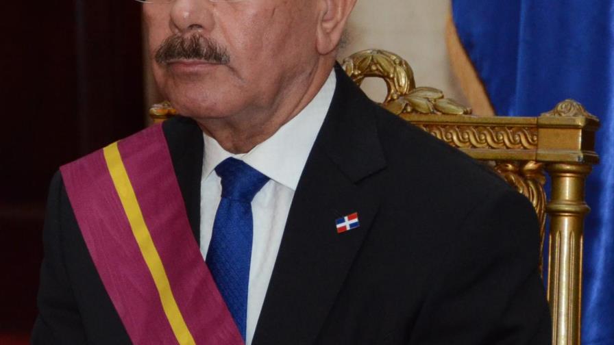 El presidente Medina viaja hoy a Francia El presidente Medina viaja hoy a Francia