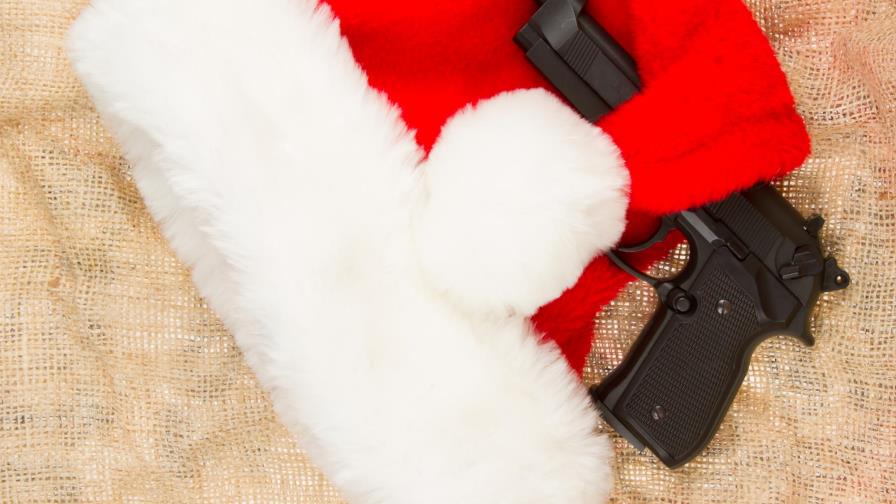 Un “papá Noel” se roba un helicóptero a punta de pistola en Brasil 