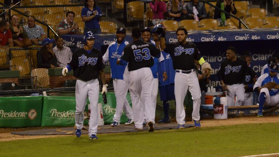 Licey vence al Escogido y gana el City Champs Licey vence al Escogido y gana el City Champs