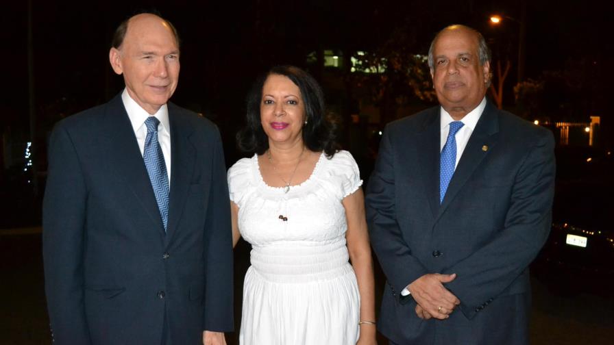 Nueva novela de Emilia Pereyra trata sobre la heroína María Trinidad Sánchez Nueva novela de Emilia Pereyra trata sobre la heroína María Trinidad Sánchez