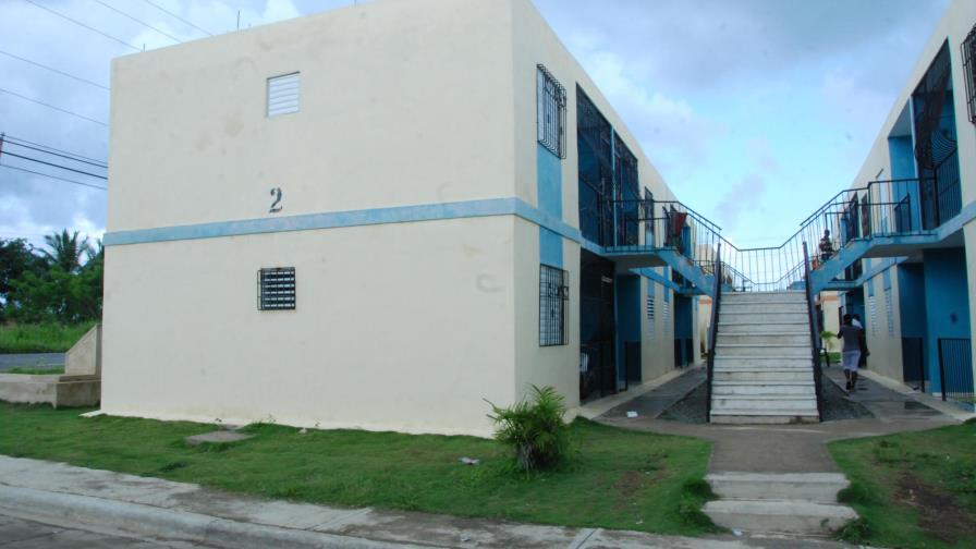 Convierten en Ley contrato de Fideicomiso para viviendas