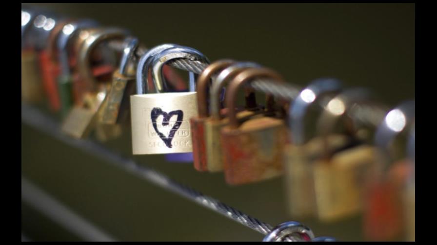 Fundéu BBVA: “poliamor”, palabra válida