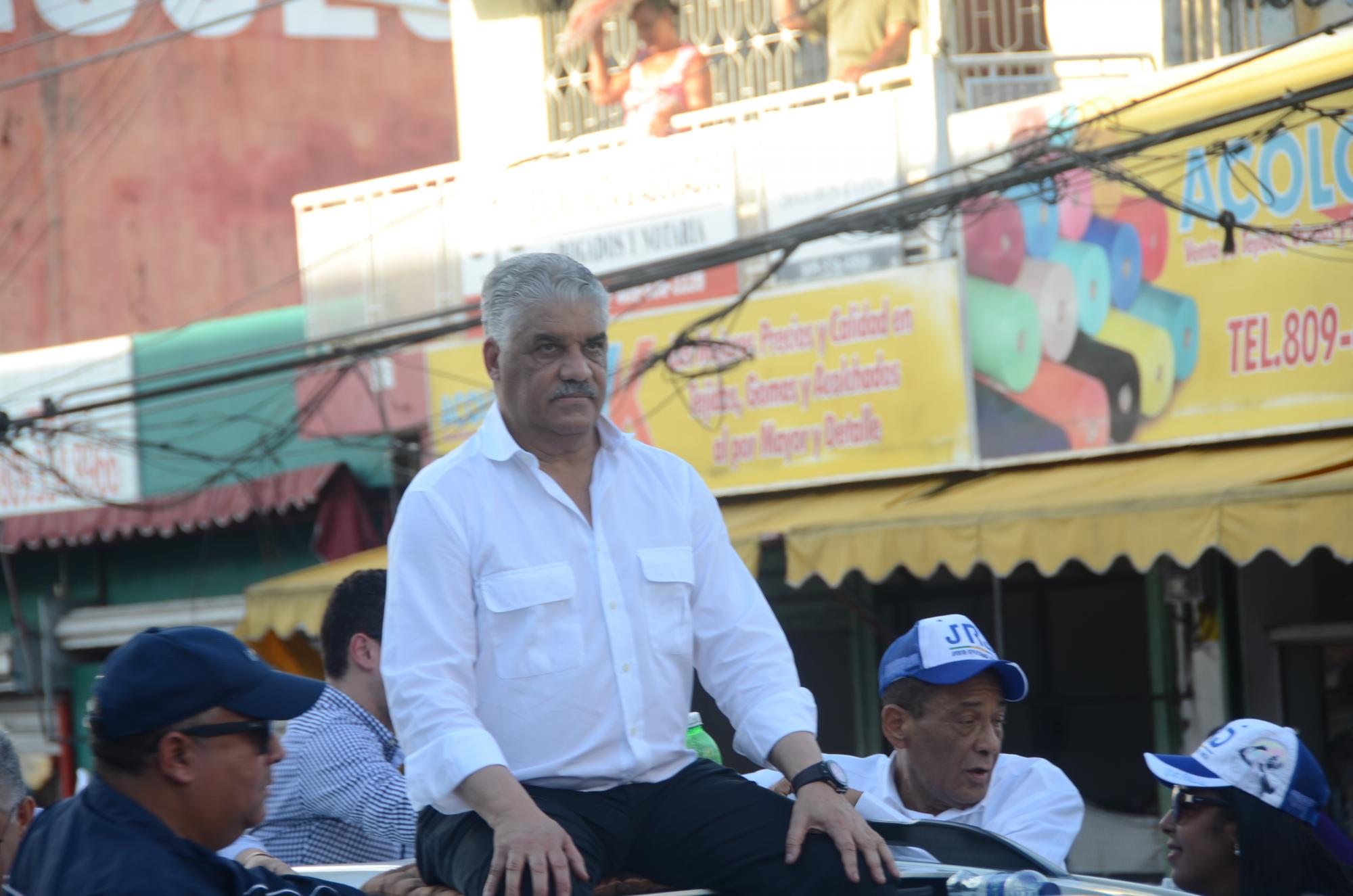 Marcha - caravana luego de la proclamación de las candidaturas de Roberto Salcedo, Juan De Los Santos, Cristina Lizardo y Reinaldo Pared Pérez.