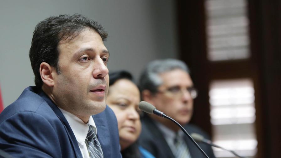 Los puertorriqueños sufrirán consecuencias durante una década si no reestructuran la deuda Los puertorriqueños sufrirán consecuencias durante una década si no reestructuran la deuda