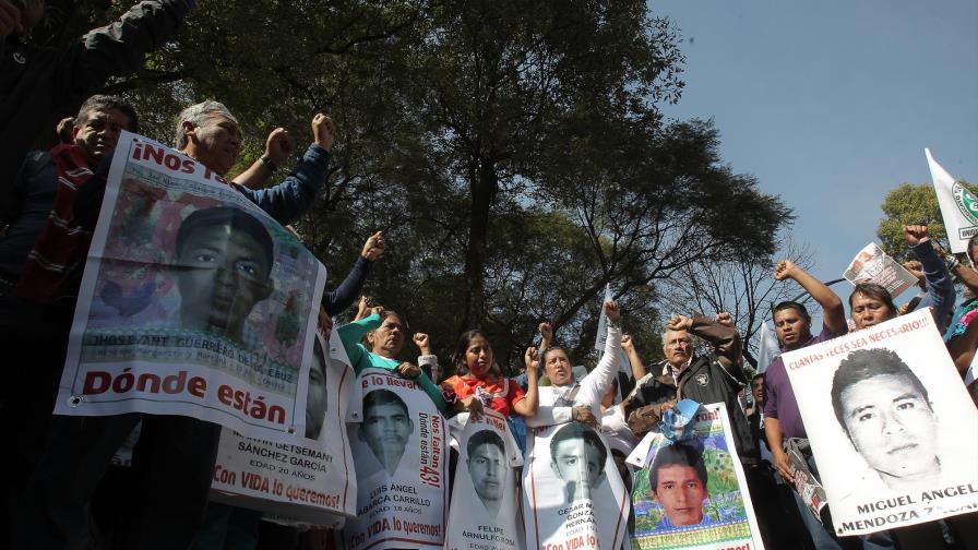 CIDH: refuerzan teoría que parte de 43 jóvenes no fueron quemados en basurero CIDH: refuerzan teoría que parte de 43 jóvenes no fueron quemados en basurero