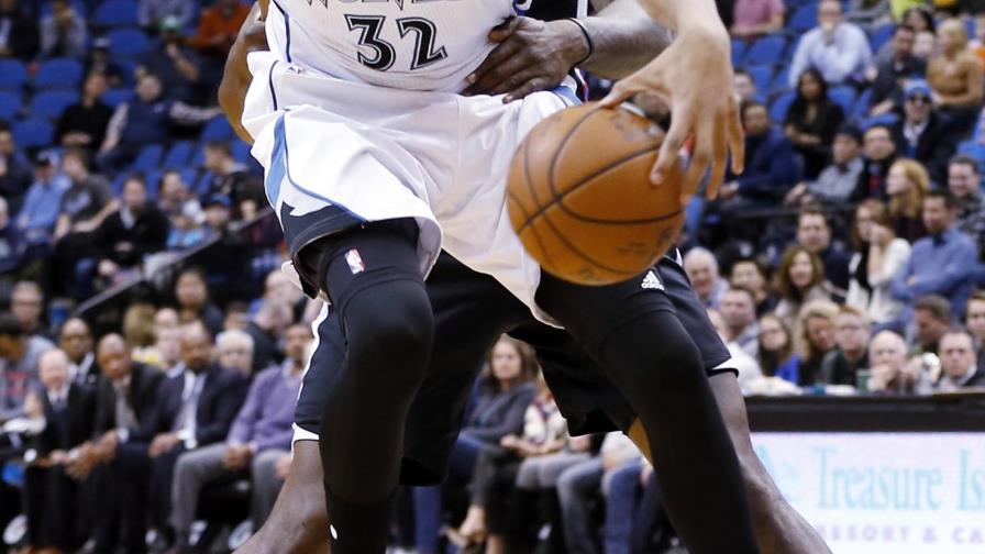 Towns ve minutos muy reducidos en el cuarto período