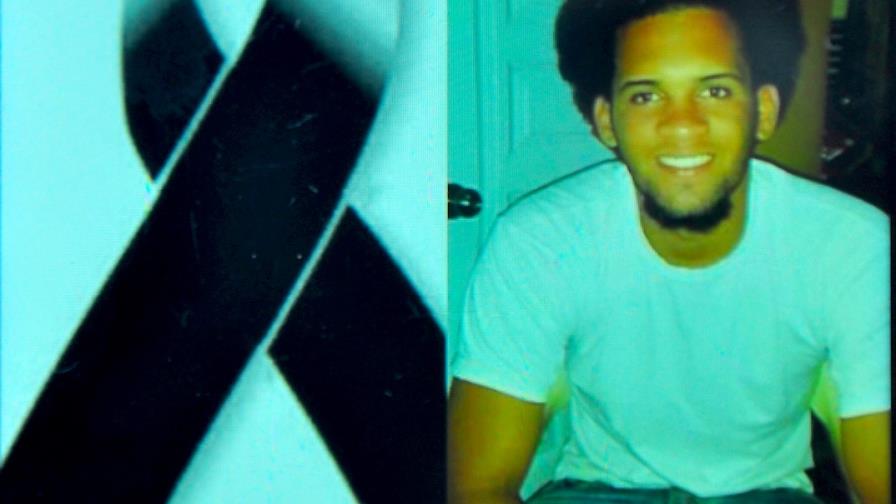 Linchan y queman a un presunto atracador en Bonao Linchan y queman a un presunto atracador en Bonao