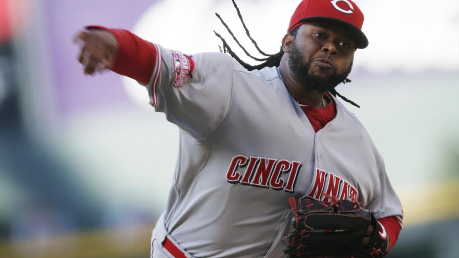 Cueto sería el tercer lanzador dominicano que alcanza los US$100 millones