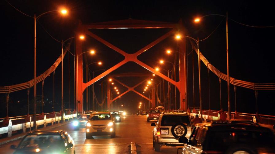 Obras Públicas cierra puente Hermanos Patiño por mantenimiento