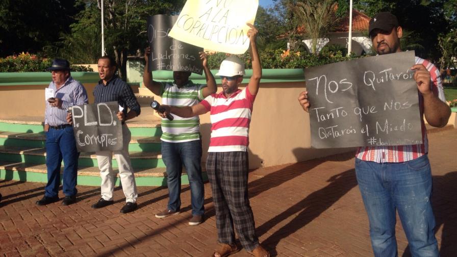 Organizaciones apoyan la cadena humana en La Romana