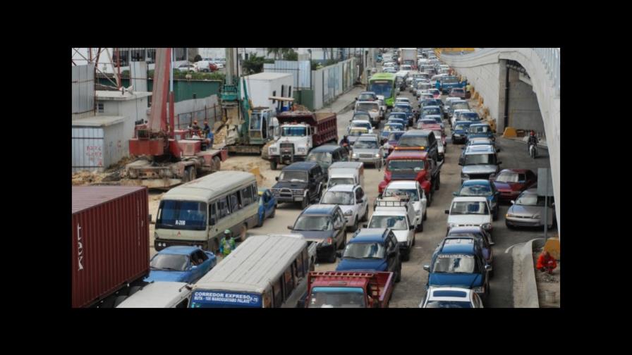 Precios de los combustibles bajan hasta RD$6.06, con excepción de los del GLP y GNL Precios de los combustibles bajan hasta RD$6.06, con excepción de los del GLP y GNL