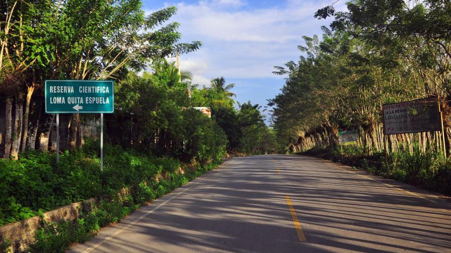 Defiende carretera Cotuí-San Francisco-Río San Juan