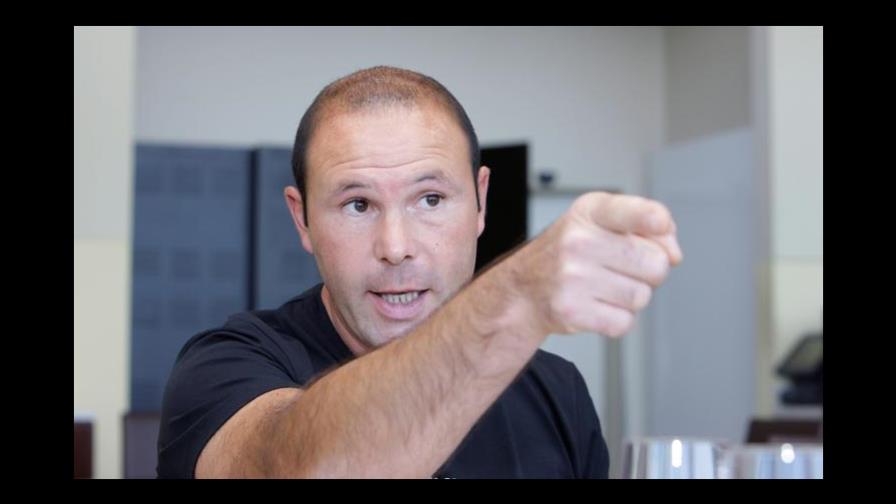 Hace 20 años, Bosman cambió el fútbol