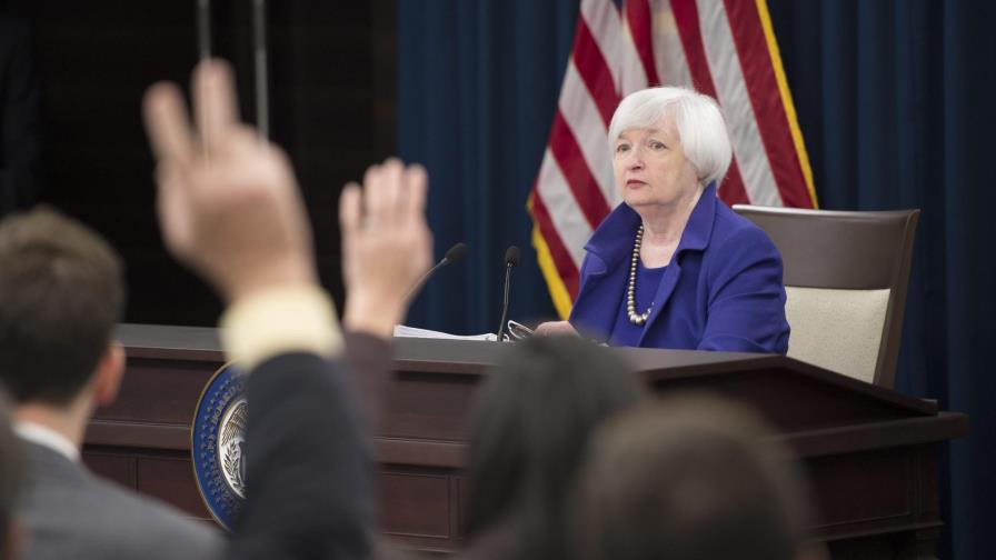 La Fed sube los tipos y finaliza periodo “extraordinario” de estímulo en Estados Unidos La Fed sube los tipos y finaliza periodo “extraordinario” de estímulo en Estados Unidos