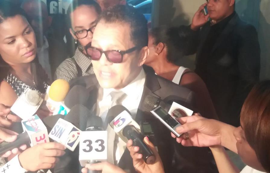 Artistas lamentan muerte del alcalde Juan de los Santos