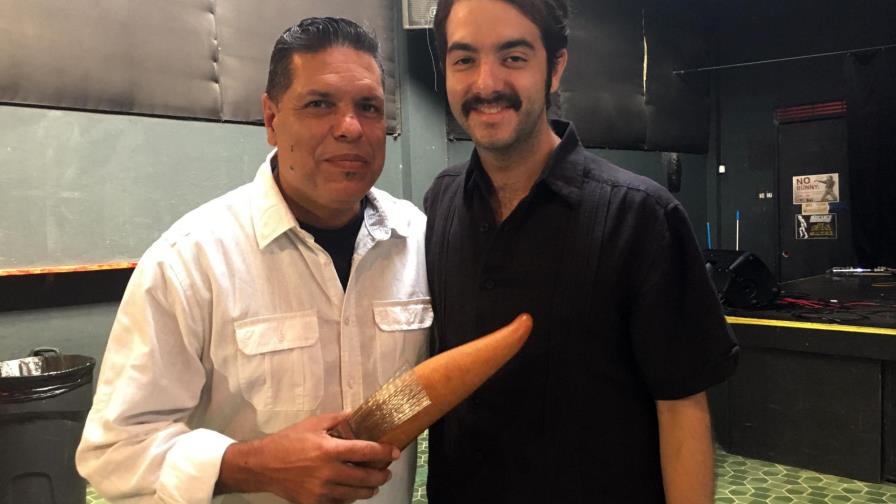 Crean en Puerto Rico una versión electrónica del instrumento musical conocido como güiro