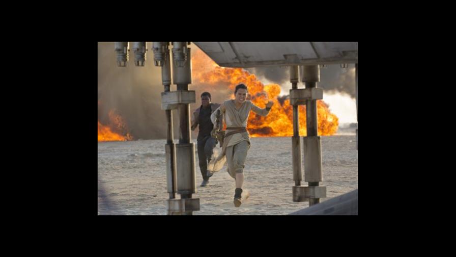 “Star Wars”: “The Force Awakens”, “confusa” y “chabacana” para el periódico del Vaticano