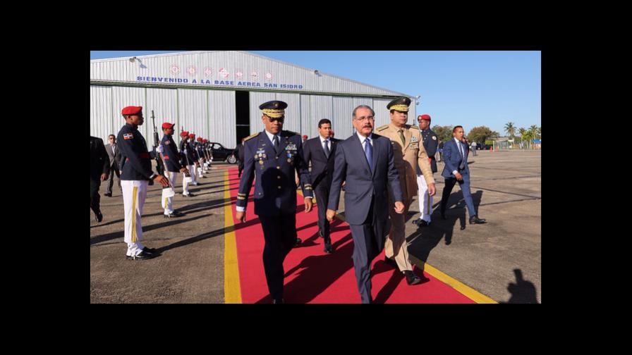 Presidente Danilo Medina sale hoy a la Cumbre del SICA en El Salvador Presidente Danilo Medina sale hoy a la Cumbre del SICA en El Salvador