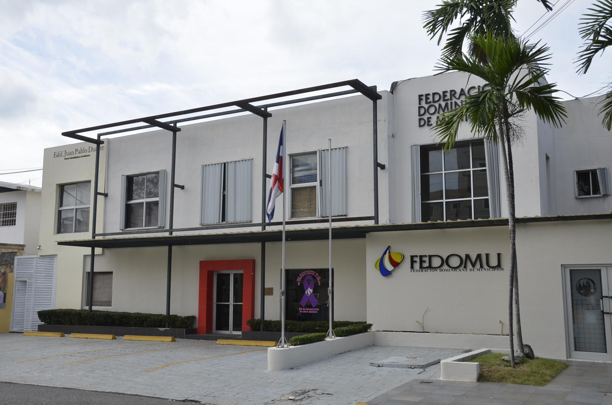 Local de la Federación Dominicana de Municipios en la Zona Universitaria.