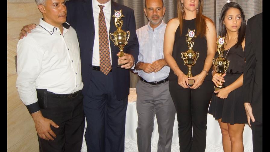  Leromazzo y Florentino obtuvieron máximos honores en Ecuestres