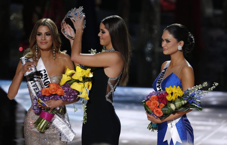 Representante de Filipinas gana Miss Universo 2015 tras un polémico final
