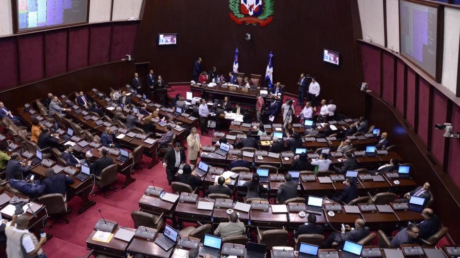 Diputados despiden el año con préstamos por 360 millones de dólares Diputados despiden el año con préstamos por 360 millones de dólares