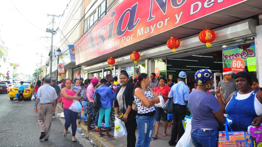 Se muestra poca vigilancia policial en calles y avenidas de Santiago