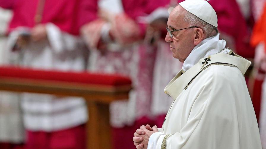 El papa pide sobriedad en una “sociedad ebria de consumo y placeres” 