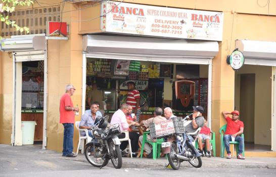 Ambiente familiar y mucha calma en la ciudad durante la fiesta navideña