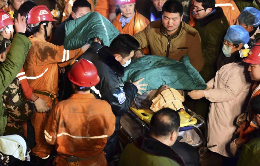 Dueño de una mina en China se suicida tras colapso que mató a uno 