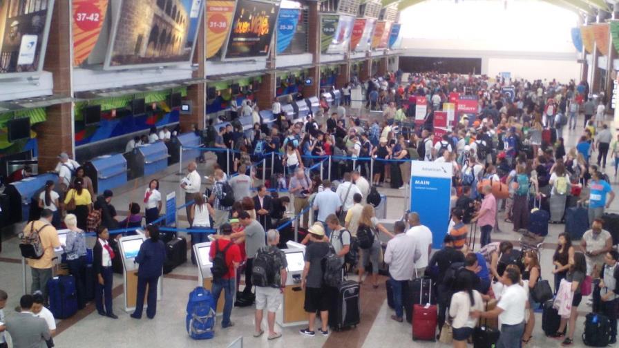 Más de 12 millones de pasajeros utilizaron aeropuertos dominicanos en 2015