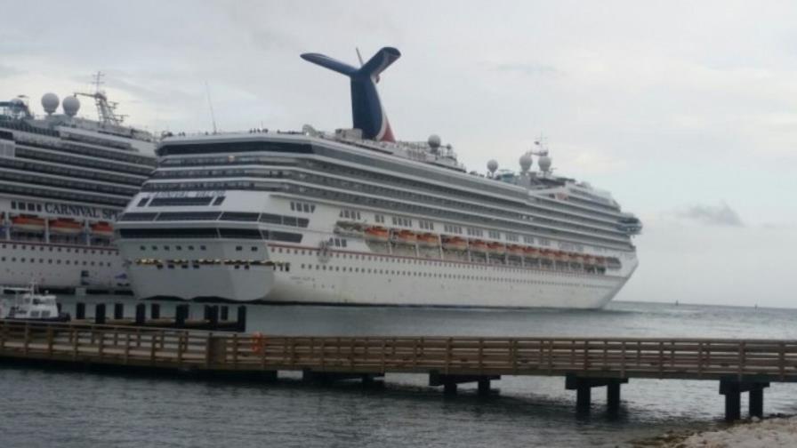 Llega a Puerto Plata el primer crucero de 2016 con 4,322 personas