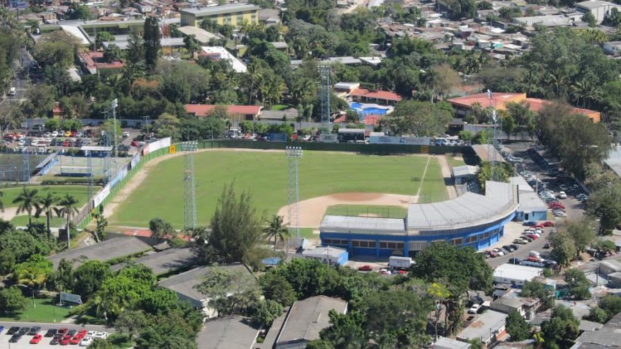 Ocho dominicanos reforzarán en liga de béisbol de El Salvador Ocho dominicanos reforzarán en liga de béisbol de El Salvador