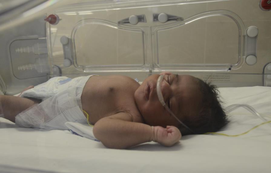 Primera bebé de 2016 en República Dominicana llegó justo a las 12:00 de la medianoche