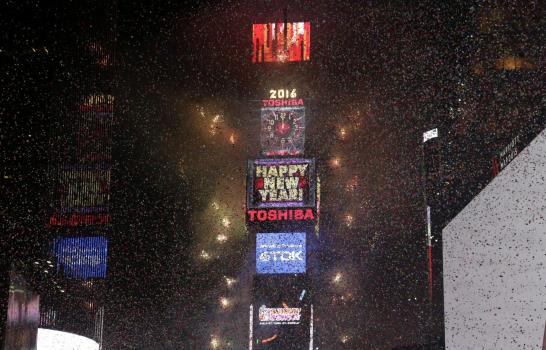 El mundo despide el año y da la bienvenida al 2016 