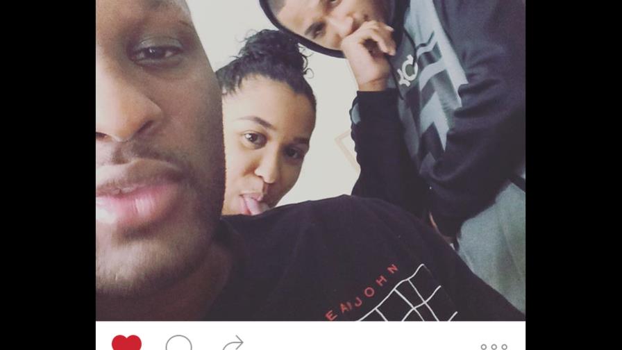 Sale primera foto de Lamar Odom tras ser hospitalizado