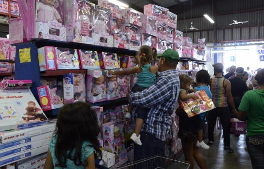 Juguetes activan el comercio previo al Día de Reyes