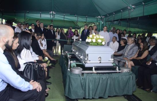 Emotivo adiós a Pachy Carrasco Emotivo adiós a Pachy Carrasco