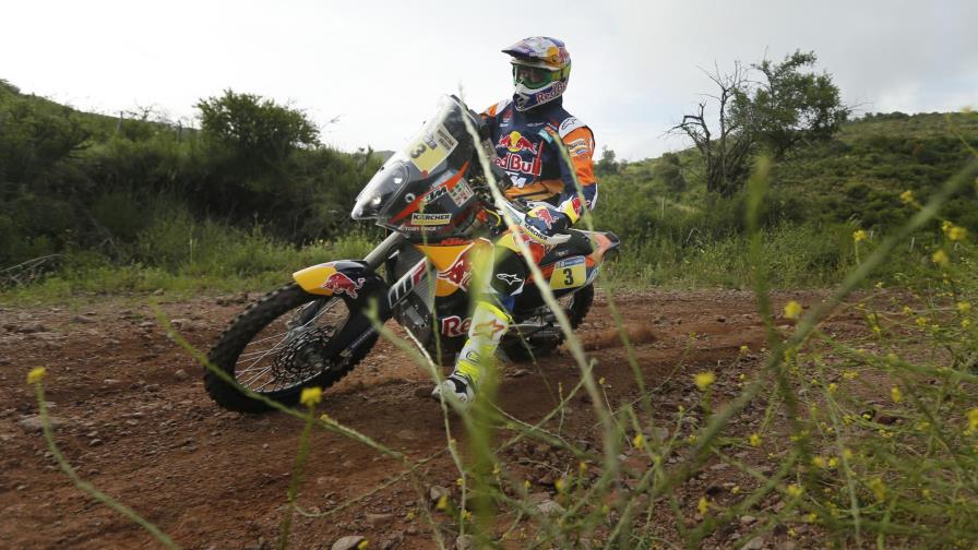 Loeb y Price marcaron el ritmo en las alturas en el Rally Dakar 