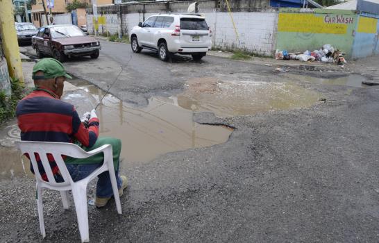 En la carretera Mendoza de Villa Faro esperan solución para varios hoyos