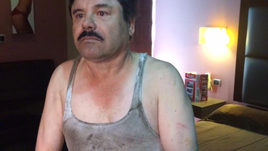 Antes de su captura, El Chapo anduvo en motocicleta, Ferrari y cayó por un acantilado